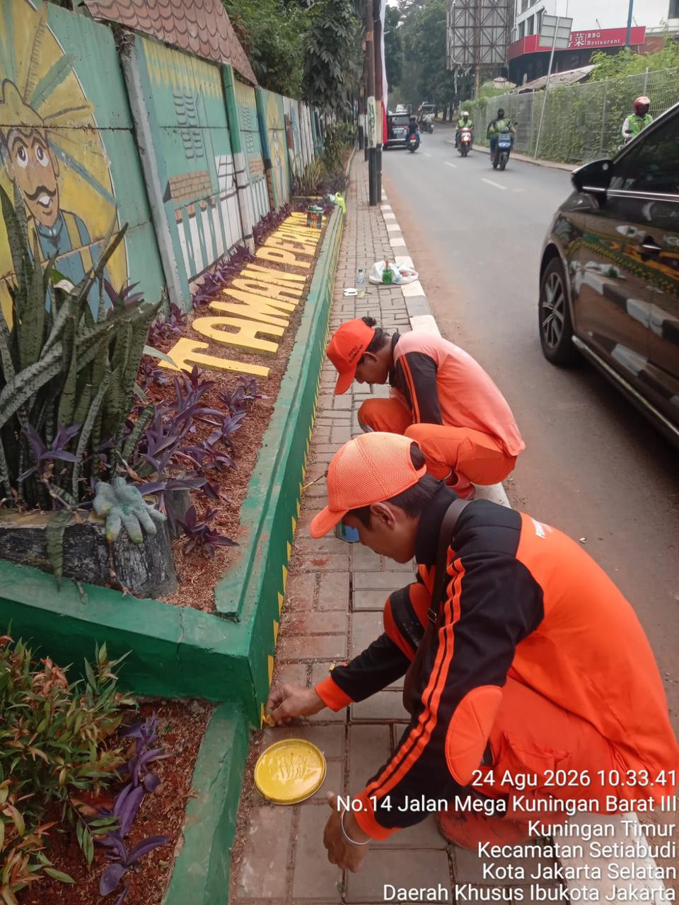 Perawatan penataan Kawasan di Jl. Perintis